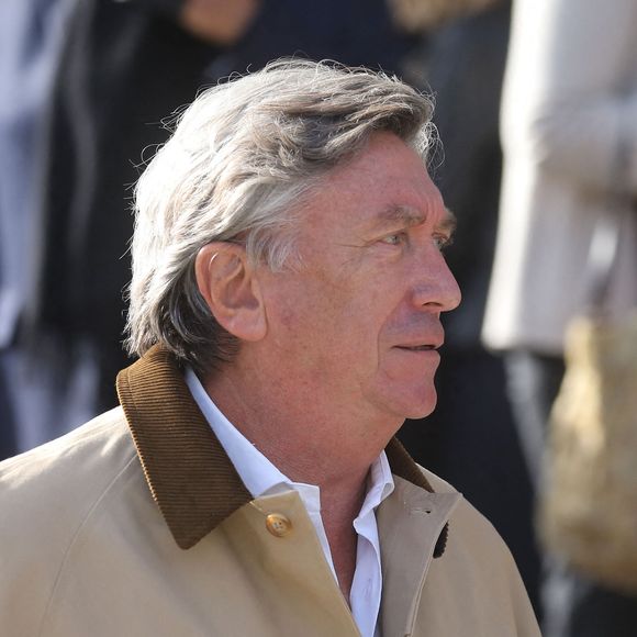 Jacques Legros - Sorties des obsèques de Etienne Mougeotte en l'église Saint-François-Xavier à Paris. Le 13 octobre 2021
© Jacovides-Clovis / Bestimage