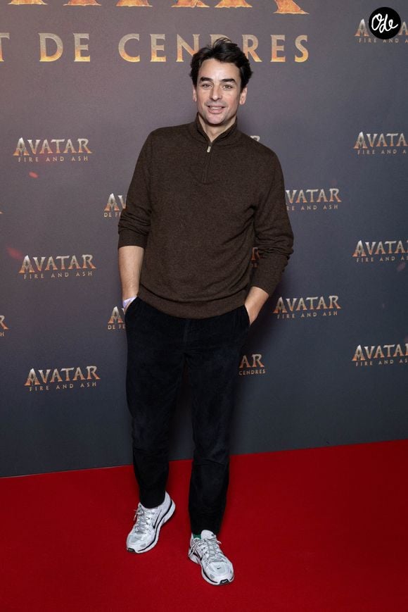 Le présentateur de télévision français Julian Bugier assiste à la première européenne d’« Avatar : Fire And Ash » le 5 décembre 2025 à la « Seine Musicale » de Boulogne-Billancourt, près de Paris, en France. Photo d'Alexis Jumeau/ABACAPRESS.COM