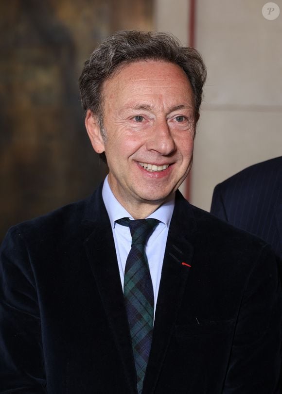 Exclusif - Stéphane Bern lors de sa nomination comme Pape du Patrimoine lors de la Saint Clément au restaurant Alain Ducasse Baccarat, à Paris, France, le 20 novembre 2025. © Denis Guignebourg/Bestimage