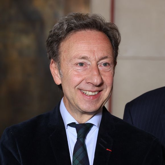 Exclusif - Stéphane Bern lors de sa nomination comme Pape du Patrimoine lors de la Saint Clément au restaurant Alain Ducasse Baccarat, à Paris, France, le 20 novembre 2025. © Denis Guignebourg/Bestimage