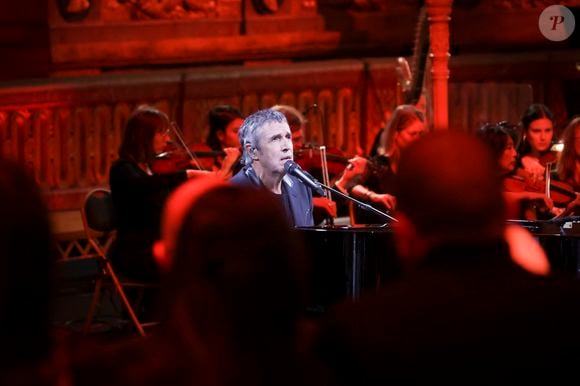 Julien Clerc - Enregistrement de l'émission "Le Grand Echiquier, le printemps à Versailles", et diffusée le 31 mars sur France 2

© Jack Tribeca / Bestimage