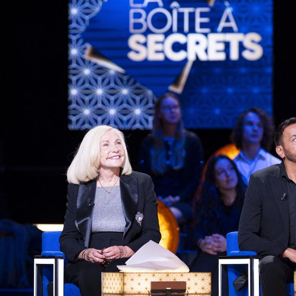 Exclusif - Kamel Ouali et Michèle Torr lors de l'enregistrement de l'émission "La Boîte à secrets", présentée par F.Bollaert et diffusée le 3 octobre 2025 sur France 3, dans les studios du Lendit à Saint-Denis, Seine Saint-Denis, France, le 9 septembre 2025. © Pierre Perusseau/Bestimage