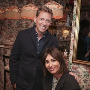 Exclusif - Daniel Riolo, Géraldine Maillet - Séance de dédicace du nouveau livre de Géraldine Maillet "Ma Minuscule" qui raconte la découverte de la maladie d’Alzheimer de sa grand-mère maternelle, pour ses amis, (avant la sortie en librairie le 25 septembre) au Marta (le bar du Fouquet’s) à Paris le 24 septembre 2024. © Jack Tribeca / Bestimage