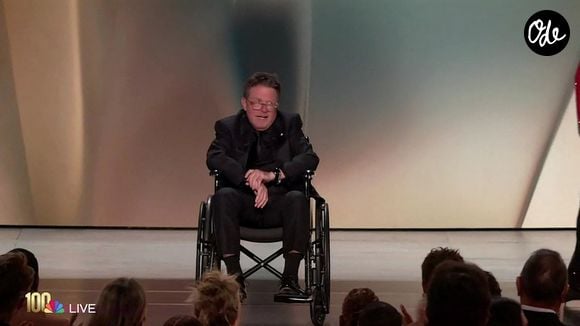L'acteur a délivré un émouvant discours après avoir reçu le le Bob Hope Humanitarian Award.

Los Angeles - Michael J. Fox a reçu deux ovations debout lors d'un discours émouvant aux Emmy Awards 2026 le lundi 14 septembre 2026.
Crédit : NBC / Backgrid UK via Bestimage