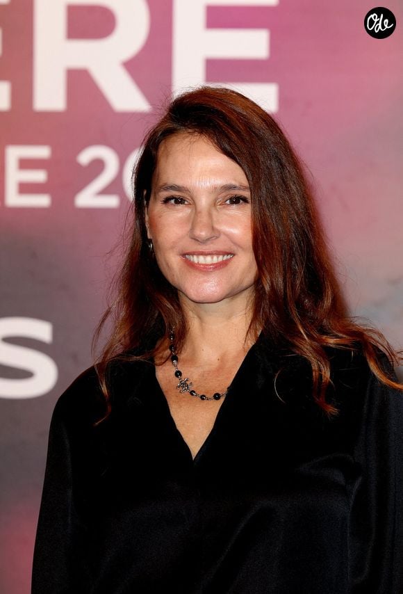 En intégrant une école de spectacle, elle a découvert les différences sociales qui la séparaient de ses camarades.

Virginie Ledoyen au photocall de la cérémonie d'ouverture de la 15ème édition du festival Lumière à la Halle Tony Garnier de Lyon le 12 octobre 2024. © Dominique Jacovides / Bestimage