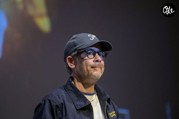 Manu Payet assiste à la première du film « Deviens génial » dans le cadre du festival CineComedies à Lens, en France, le 7 juin 2026. Photo : Blanquart C/ANDBZ/ABACAPRESS.COM