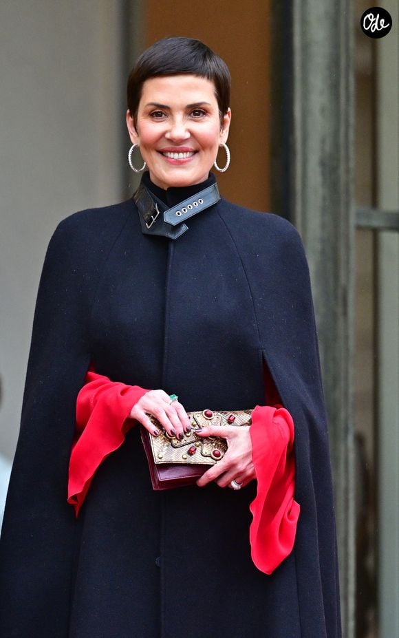 De nombreux internautes et plusieurs personnalités lui ont adressé des messages de soutien.

Cristina Cordula arrive au dîner d’État en l’honneur du président brésilien et de sa femme au palais présidentiel de l’Élysée à Paris le 5 juin 2025.

© Christian Liewig / Bestimage