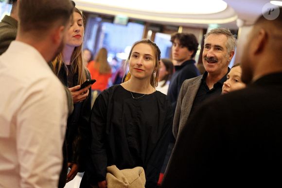 Violette Dorange et son père Arnaud Dorange lors de la 5ème édition du Sailorz Film Festival dédié à la voile de compétition sur grand écran au Grand Rex à Paris le 5 Mars 2025. © Dominique Jacovides/Bestimage