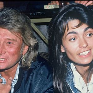 35 ans après son mariage avec Johnny Hallyday

Adeline Blondieau et Johnny Hallyday à Paris, le 1er mars 1994. Cédit photo : Bestimage