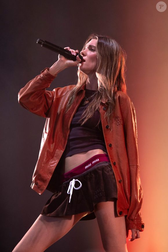 Charlotte Cardin en concert au festival Solidays à Paris le 30 juin 2024.

© Jeremy Melloul / Bestimage