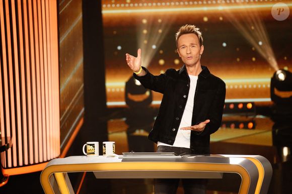Exclusif - Cyril Feraud lors de l'enregistrement de l'émission "100% logique" présentée par C. Feraud et qui sera diffusée le le 4 octobre 2025 sur France 2 au studio du Lendit à Saint-Denis, France, le 12 mars 2025. © Christophe Clovis/Bestimage