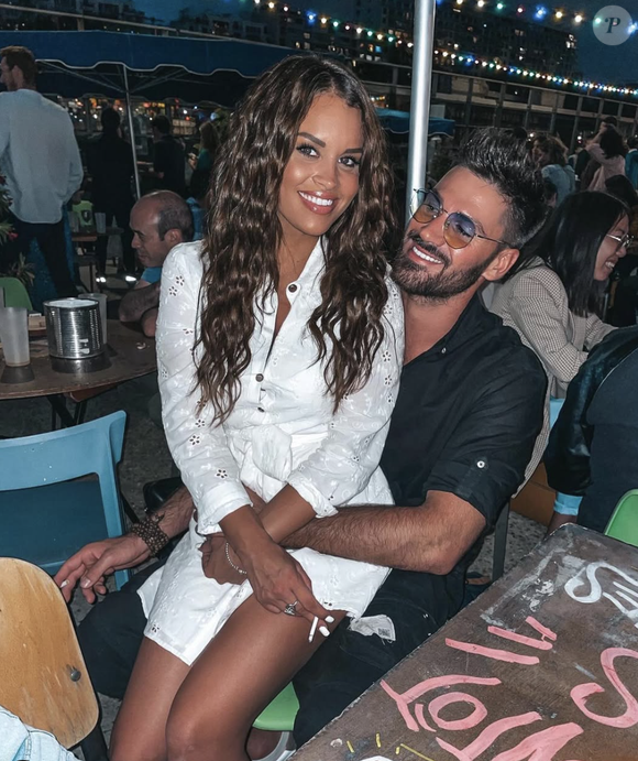 "J'ai appris une mauvaise nouvelle due à la grossesse et je me suis un peu effondré sur la rumba avant de danser", a-t-il avoué à Télé Loisirs.

Jordan Mouillerac en couple avec la belle Jessika. Instagram