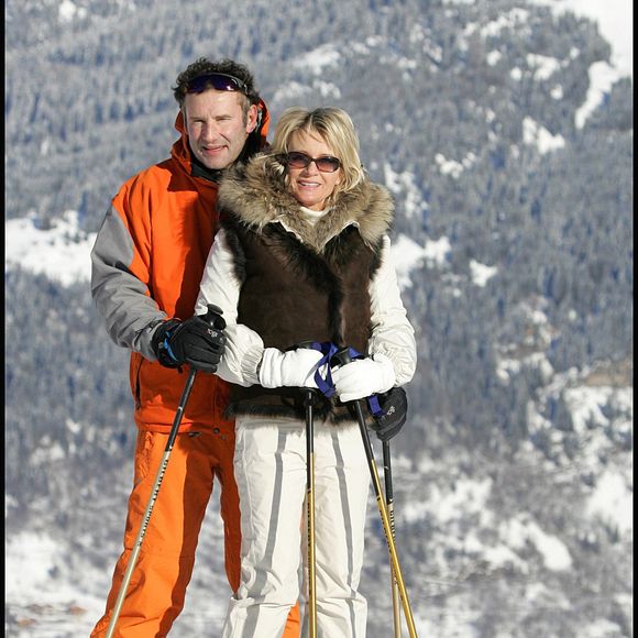 Sophie Davant et son ex-mari Pierre Sled à Courchevel. 

 © Guillaume Gaffiot/Bestimage