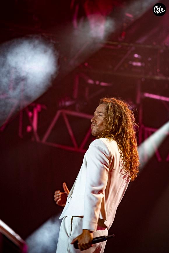 Julien Doré en concert au festival du Printemps de Pérouges au Château de Saint-Maurice-de-Rémens, le 25 juin 2025. 

© Sandrine Thesillat / PsNewZ / Bestimage