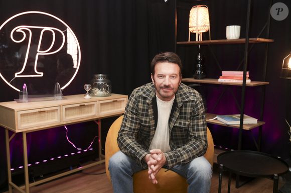Exclusif - Samuel Le Bihan pose lors d'un interview chez Webedia à Levallois-Perret le 4 novembre 2024. © Jack Tribeca / Bestimage