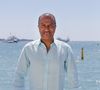 Selon lui, « on ne peut plus conduire comme il faut » et tout est trop contrôlé.

Pascal Légitimus sur la plage Bâoli pendant le 69ème Festival International du Film de Cannes. © Philippe Doignon-LMS / Bestimage