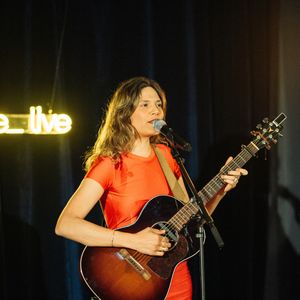 Exclusif - Vanille Clerc en showcase au club We Are à Paris le 5 juin 2025.
© Sam Delpech / Bestimage