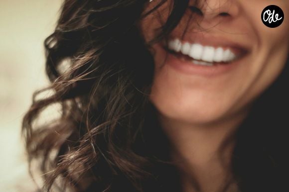 Les ragots peuvent renforcer les liens, mais aussi nuire.

Photo prise par Lesly Juarez / Unsplash