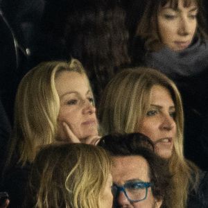 Mais peu importe pour la veuve de Thierry Ardisson qui est une véritable maman louve avec son fils et qui le soutient dans les bons comme dans les mauvais moments.

Audrey Crespo-Mara dans les tribunes lors du match de Ligue 1 McDonald's "PSG - Auxerre (2-0)" au Parc des Princes, le 27 septembre 2025.
© Cyril Moreau/Bestimage