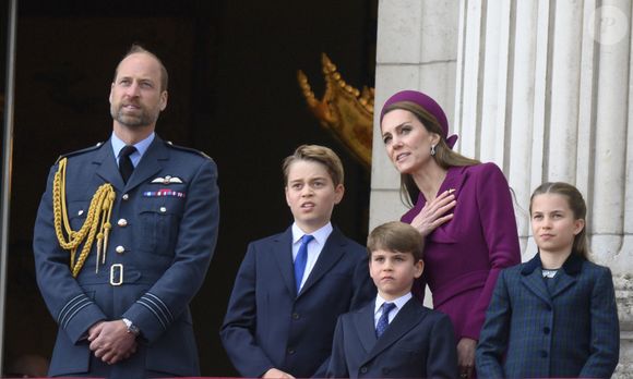 La famille royale britannique assiste aux célébrations du 80ème anniversaire de la fin de la Seconde guerre mondiale (VE Day) à Londres, le 5 mai 2025. Photo par Backgrid USA / Bestimage