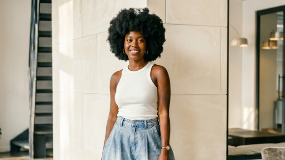 Exit la jupe : pourquoi le bubble short devient l’indispensable de votre dressing estival