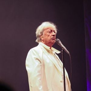 Exclusif - Hervé Vilard retrouve son public le temps d'un concert à la salle Pleyel à Paris avant de partir en tournée pour une cinquantaine de dates. Paris le 25 octobre 2026. © Jack Tribeca / Bestimage