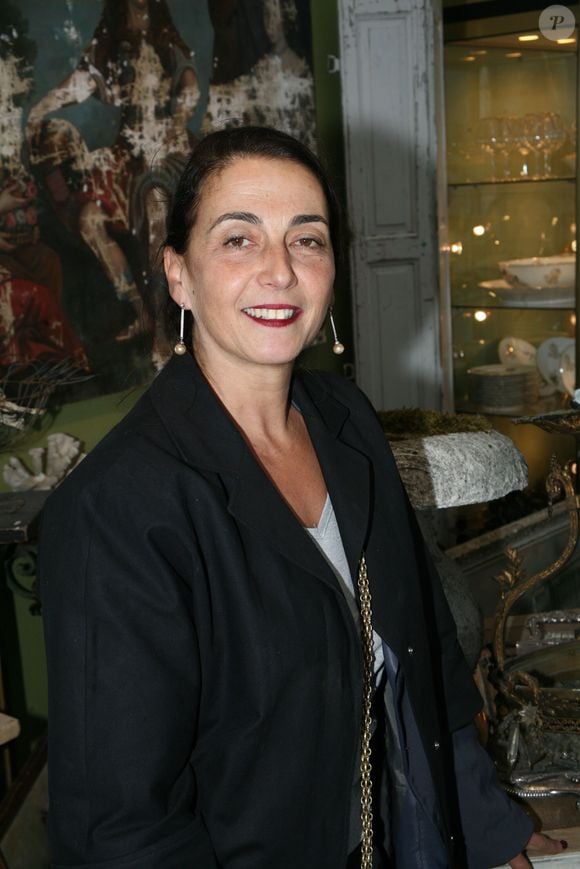 Elle était présente depuis 2018
Exclusif - Caroline Pons - 99ème édittion de la 'Foire de Chatou' sur les antiquités et Brocante à Chatou le 29 septembre 2019. © JLPPA/Bestimage
