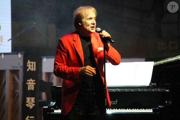 Richard Clayderman en concert à Wuhu en Chine le 20 août 2018.