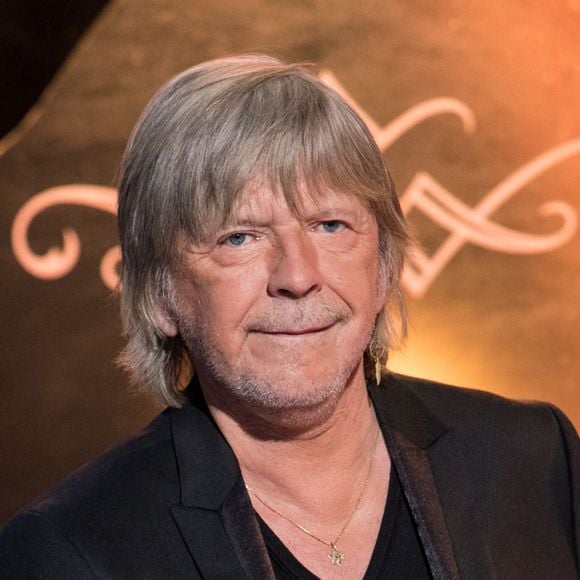 Aujourd’hui, Malone fête ses 19 ans.

Exclusif - Le chanteur Renaud (Renaud Séchan) - Tournage de l'émission "Merci Renaud" dans les studios de la Plaine Saint-Denis le 15 novembre 2016, qui sera diffusée le samedi 17 décembre 2016 en prime time sur France 2. © Cyril Moreau / Bestimage