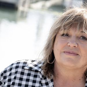 Michele Bernier n'a jamais retrouvé un compagnon depuis leur rupture

Michele Bernier participe à la séance photo du film « Parfum du Bonheur » dans le cadre du 27e Festival de fiction de La Rochelle, le 19 septembre 2025 à La Rochelle, en France.Photo de David NIVIERE/ABACAPRESS.COM