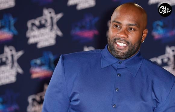 Pour se préserver, il observe une période sans judo et suit un nouveau protocole.

Teddy Riner - La 27 ème édition des NRJ MUSIC AWARDS au Palais des festivals et des congrès, à Cannes vendredi 31 octobre 2025. © Christophe Aubert via Bestimage