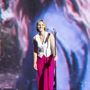 Exclusif - Lorie (Laure Pester) lors de l'enregistrement de l'émission "La Boîte à secrets", présentée par F.Bollaert et diffusée le 3 octobre 2025 sur France 3, dans les studios du Lendit à Saint-Denis, Seine Saint-Denis, France, le 9 septembre 2025. © Pierre Perusseau/Bestimage