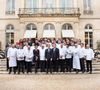 Yannick Alléno est père de deux fils : Antoine et Thomas.

Exclusif - Luo Yang chef du restaurant Huai Yang Fu à Pékin, le chef du restaurant Yummy àYangzhou, Pierre-Sang Boyer chef du restaurant Signature by Pierre Sang à Paris, Edward Kwon chef du restaurant Le Lab XXIV en Corée du Sud, Dimitri Fjedorov chef du restaurant Savva à Moskva, Karim Ben Baba chef du restaurant La Grande Table Marocaine à Marrakech, Joan Roca chef du restaurant El Celler de Can Roco à Gérone, Thierry Charrier, chef du Ministère des Affaires Etrangères, Guy Job chef du restaurant L'Atelier de Joël Robuchon, Régis Marcon chef du restaurant Régis & Jacques Marcon à Saint-Bonnet-le-Froid,  Maguy Le Coze dirigeante du restaurant Le Bernardin à New York,Guy Savoy chef du restaurant Guy Savoy à Paris (sacré meilleur restaurant du monde de LA LISTE 2018), le président de la République française Emmanuel Macron, Philippe Faure, Eric Rippert chef du restaurant Le Bernardin à New York, Yannick Alléno chef du restaurant Pavillon Ledoyen à Paris, Alain Ducasse chef du restaurant Alain Ducasse au Plaza Athénée à Paris, Hirohisa Koyama chef du restaurant Aoyagi à Tokyo et Georges Blanc chef du restaurant Georges Blanc à Vonnas - Le président de la République française Emmanuel Macron a reçu les chefs de "LA LISTE 2018" au Palais de l'Elysée à Paris, France. © Jennifer Delhotellerie/Bestimage