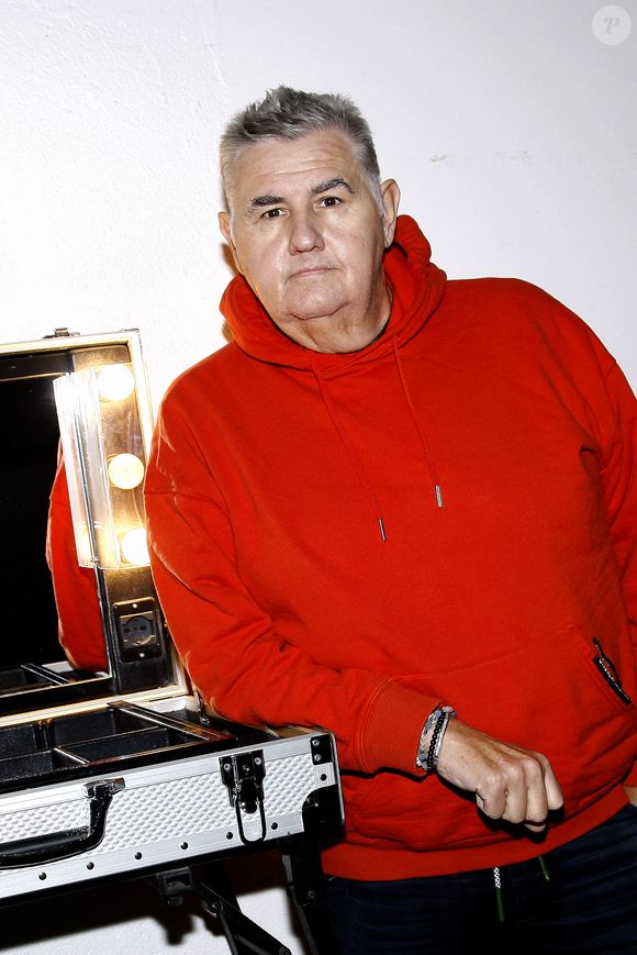 Exclusif - Portrait de Pierre Ménès. © Cédric Perrin / Bestimage