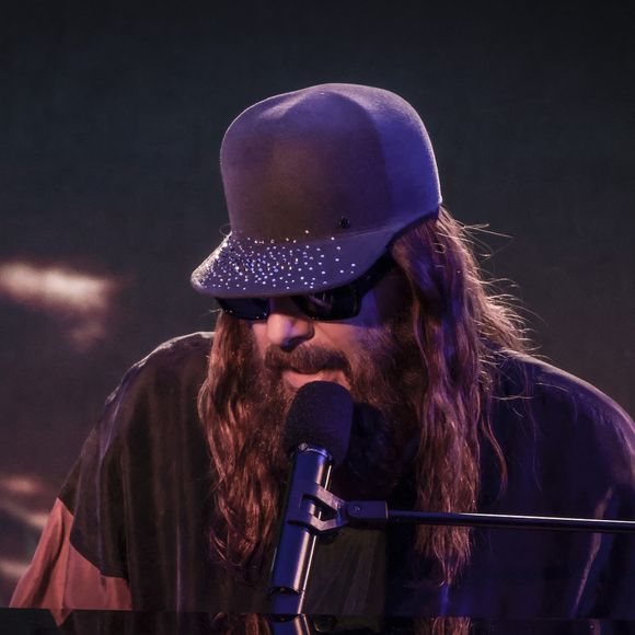 Sébastien Tellier, sur le plateau de l'émission "Clique" présentée par M.Achour à Paris, le 12 novembre 2025, et diffusée sur Canal + le 13 novembre 2025.
© Jack Tribeca / Bestimage