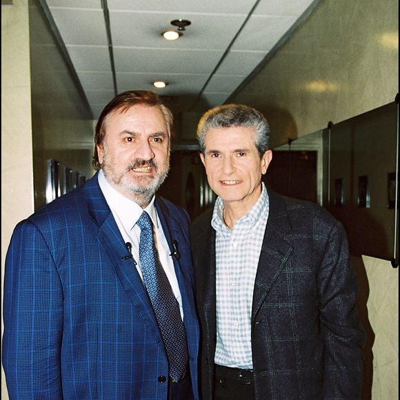 "Il ne répond plus à mes messages depuis des années", regrette Claude Lelouch

ARCHIVES – Aldo Maccione et Claude Lelouch dans l’émission Vivement dimanche sur France 2 
MAX COLIN / BESTIMAGE