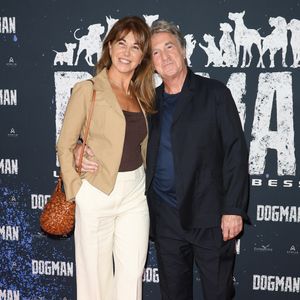 Narjiss Slaoui-Falcoz et son mari François Cluzet - Avant-première du film "Dogman" au cinéma UGC Normandie à Paris le 19 septembre 2023. © Coadic Guirec/Bestimage