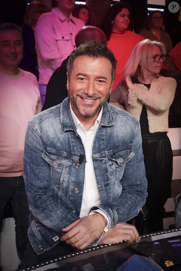 Exclusif - Bernard Montiel, sur le plateau de l’émission « TPMP » présentée par C.Hanouna et diffusée en direct sur Youtube et sur toutes les box (SFR, FREE, Bouygues, MyCanal etc), Paris, France, le 18 mars 2025. © Jack Tribeca / Bestimage
