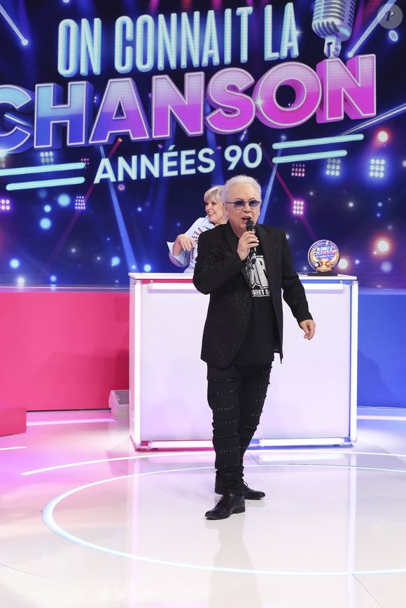 Exclusif - Laurence Boccolini, Bernard Minet, lors de l'enregistrement de l'émission "On Connait La Chanson Années 90", présentée par L.Boccolini et diffusée le 19 mai 2026 sur W9, à Paris, France, le 8 avril 2026. © Jack Tribeca/Bestimage