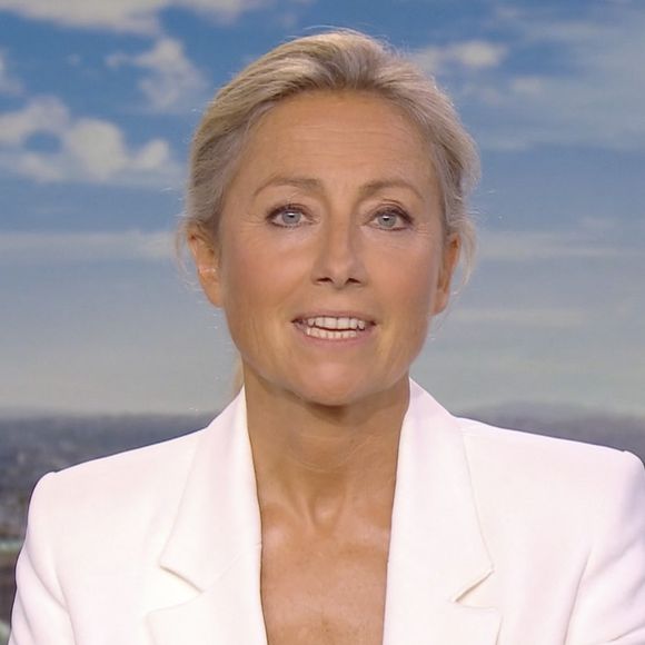 Avec son départ de France 2

Dernier J.T de Anne-Sophie Lapix sur France 2 le 26 Avril 2025.
© Capture d'ecran France TV via Bestimage