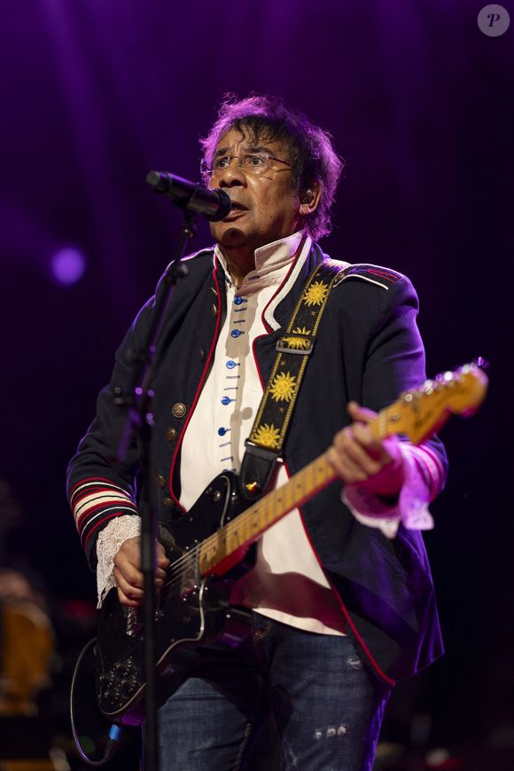 Laurent Voulzy au concert du gala des 20 ans de la fondation Recherche Alzheimer "2 générations chantent pour la 3ème" à l'Olympia à Paris le 18 mars 2024.

© Cyril Moreau / Bestimage