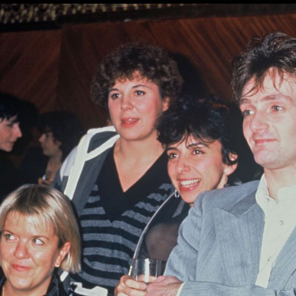 ARCHIVES - MIMIE MATHY, MICHELE BERNIER ET ISABELLE DE BOTTON ("LES FILLES") ET PIERRE PALMADE, LE SOIR DE LA GENERALE DU SPECTACLE DE PIERRE PALMADE A PARIS EN 1992