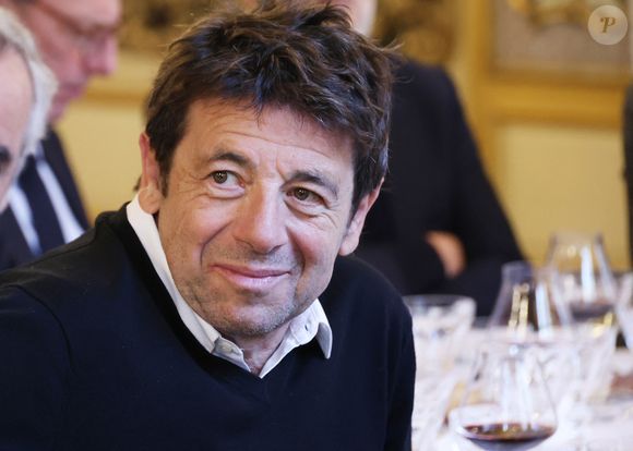 Par l'intermédiaire de son compte Instagram

Exclusif - Patrick Bruel lors de la nomination de Stéphane Bern comme Pape du Patrimoine lors de la Saint Clément au restaurant Alain Ducasse Baccarat, à Paris, France, le 20 novembre 2025. © Denis Guignebourg/Bestimage