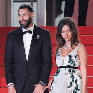 Si les rumeurs parlaient des 5 et 6 juillet, le couple s'est finalement marié le mardi 8 juillet selon "La Provence" et "Corse Matin"

Karim Benzema et sa compagne Lyna Khoudri à la descente des marches du film « 13 jours 13 nuits » lors du 78ème Festival International du Film de Cannes. Le 23 mai 2025
© Jacovides-Moreau / Bestimage