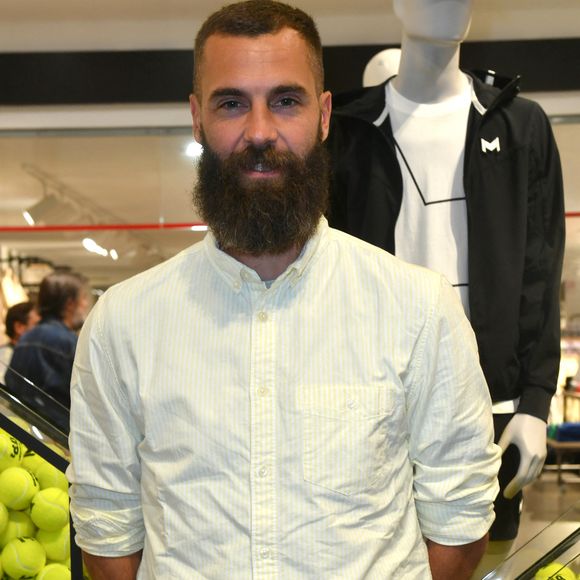 Benoît Paire - Lancement de la collection Mouratoglou au magasin Celio Ternes à Paris le 25 mai 2023. Le coach Patrick Mouratoglou lance sa collection de vêtements 100% tennis distribuée en France par célio et déjà visible sur le circuit.
 © Veeren/Bestimage
