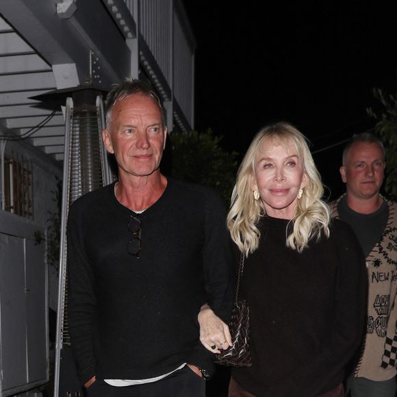 Santa Monica, CA - EXCLUSIF - Sting et sa femme Trudie Styler ont été vus quittant un restaurant italien, Giorgio Baldi à Santa Monica après un dîner romantique.



Sur la photo : Sting, Trudie Styler