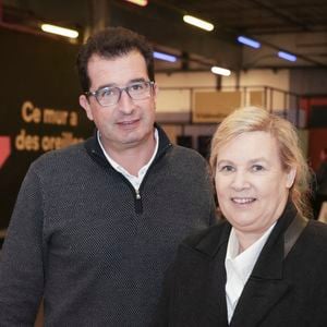 Loin des caméras, il dirige la prestigieuse entreprise Armagnacs Darroze dans le Sud-Ouest de la France.

Exclusif - Hélène Darroze et son frère Marc Darroze - Premier Festival de la Gasconnerie au Ground Control à Paris le 30 janvier 2023. © Jack Tribeca-Pierre Perusseau/Bestimage