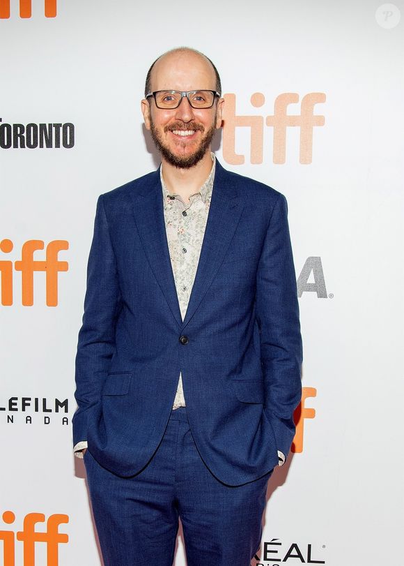 Jack Thorne lors de la première du film "Radioactive" pendant le festival international du film de Toronto (TIFF) à Toronto, Ontario, Canada, le 14 septembre 2019.