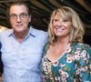Le chanteur évoque aussi avec beaucoup d'émotion l'adoption de sa benjamine, Thiu, en 2004.

Francis Cabrel et sa femme Mariette lors du festival de Ramatuelle le 2 aout 2018.  © Cyril Bruneau/Bestimage