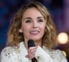 "Ma mère m’a souvent dit que lorsqu’on est fatiguée il vaut mieux limiter le maquillage. Alors que j’avais tendance à forcer sur les anticernes", a-t-elle expliqué à "Marie Claire".

Exclusif - Claire Keim lors de l'enregistrement de l'émission "Toute la musique qu'on aime" à Disneyland Paris, qui sera diffusée sur TF1 le 31 décembre. Le 12 décembre 2016
© Cyril Moreau / Bestimage